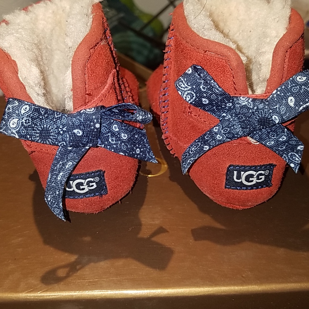 Ugg